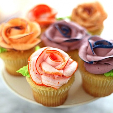 Кондитерская насадка 119 Tulip, Корея, прорезь 19 мм лепесток 2-й изогнутый